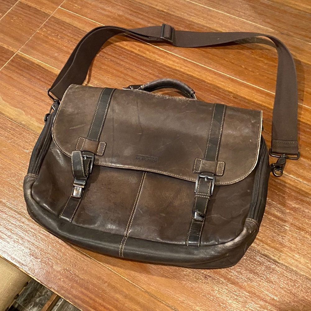 Kenneth Cole Reaction Briefcase Computer Bag